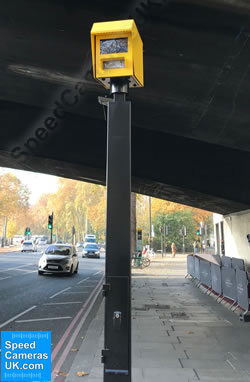 High on a pole - SpeedCurb in London